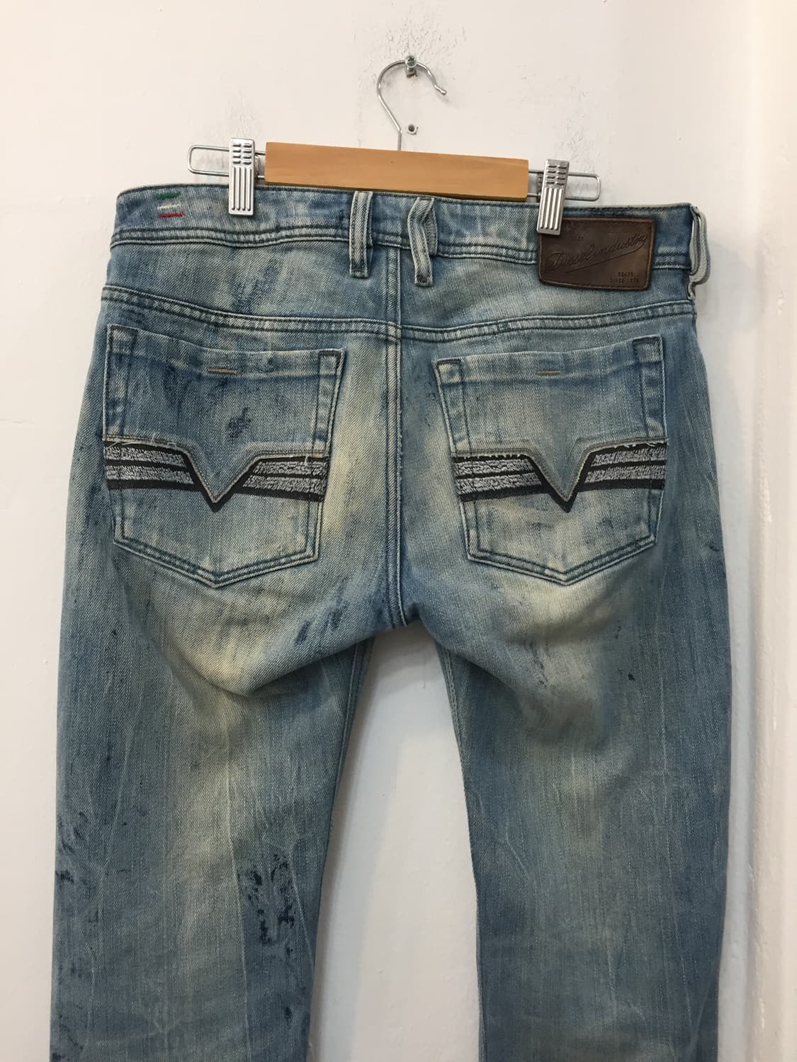 디젤 자티니 연청 워싱 데님 29 상품이미지2