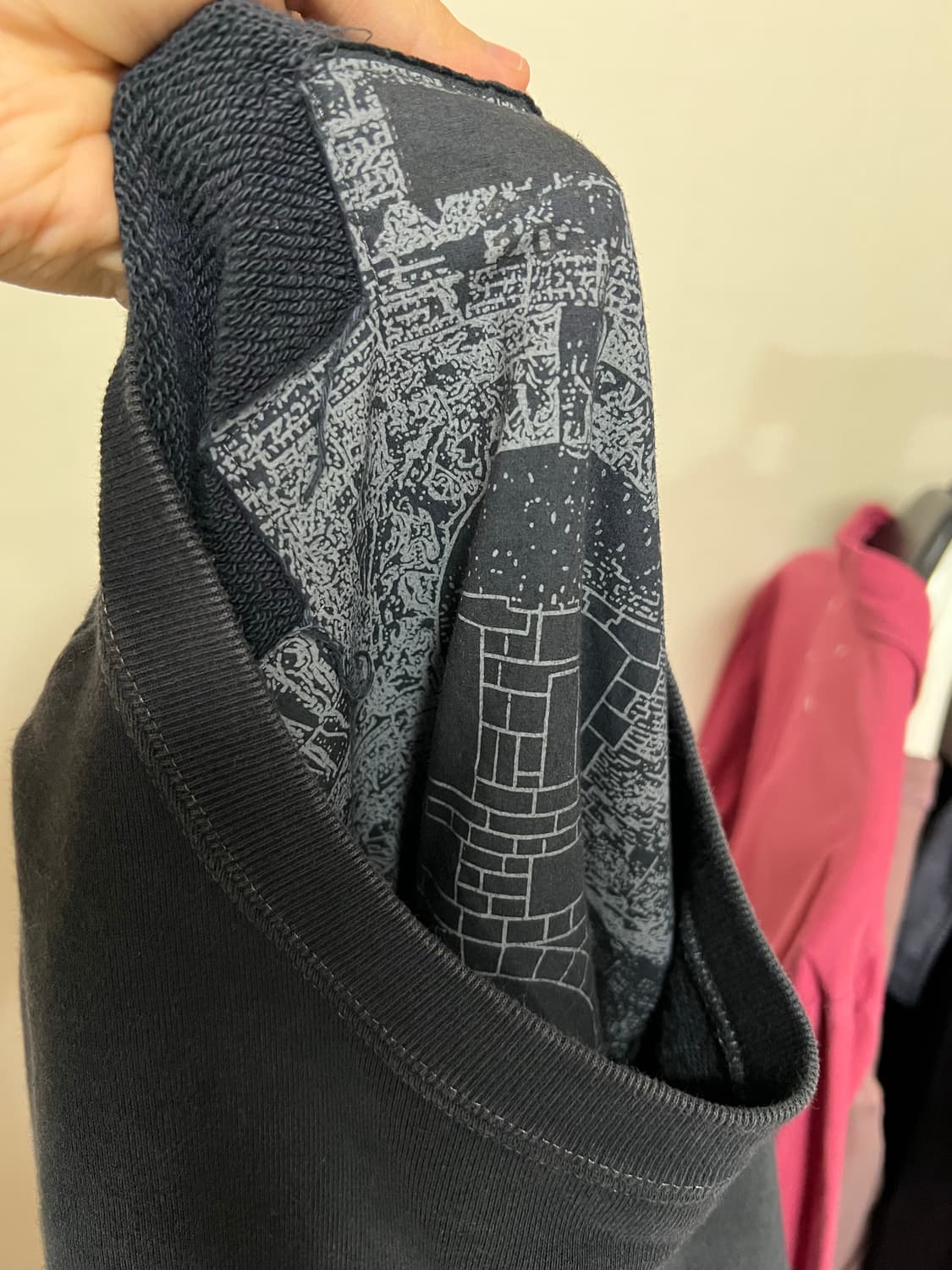 카브엠트 워싱 블랙 맨투맨 상품이미지5