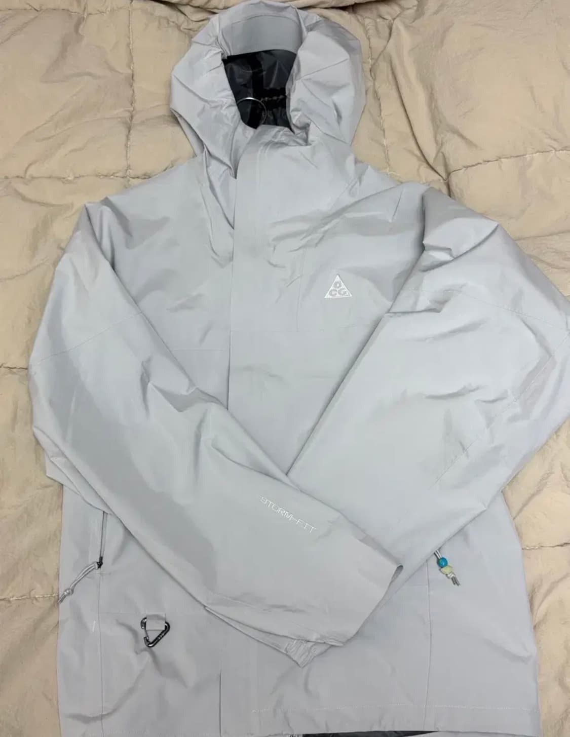 나이키 ACG 스톰핏 ADV 케스케이드 레인 풀 집 자켓 포톤 더스트 - 상품이미지1