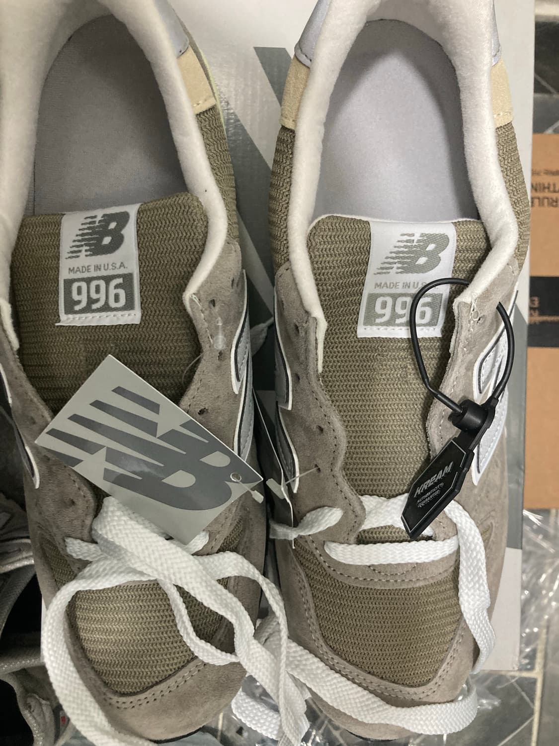 뉴발란스 U996gr usa 285 상품이미지2