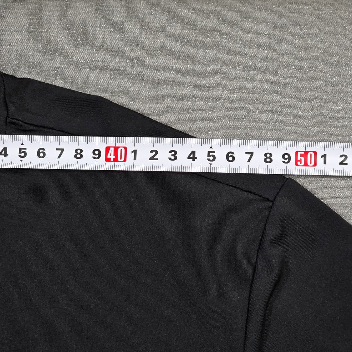 110) 데상트 기능성 반팔티셔츠 블랙 상품이미지4