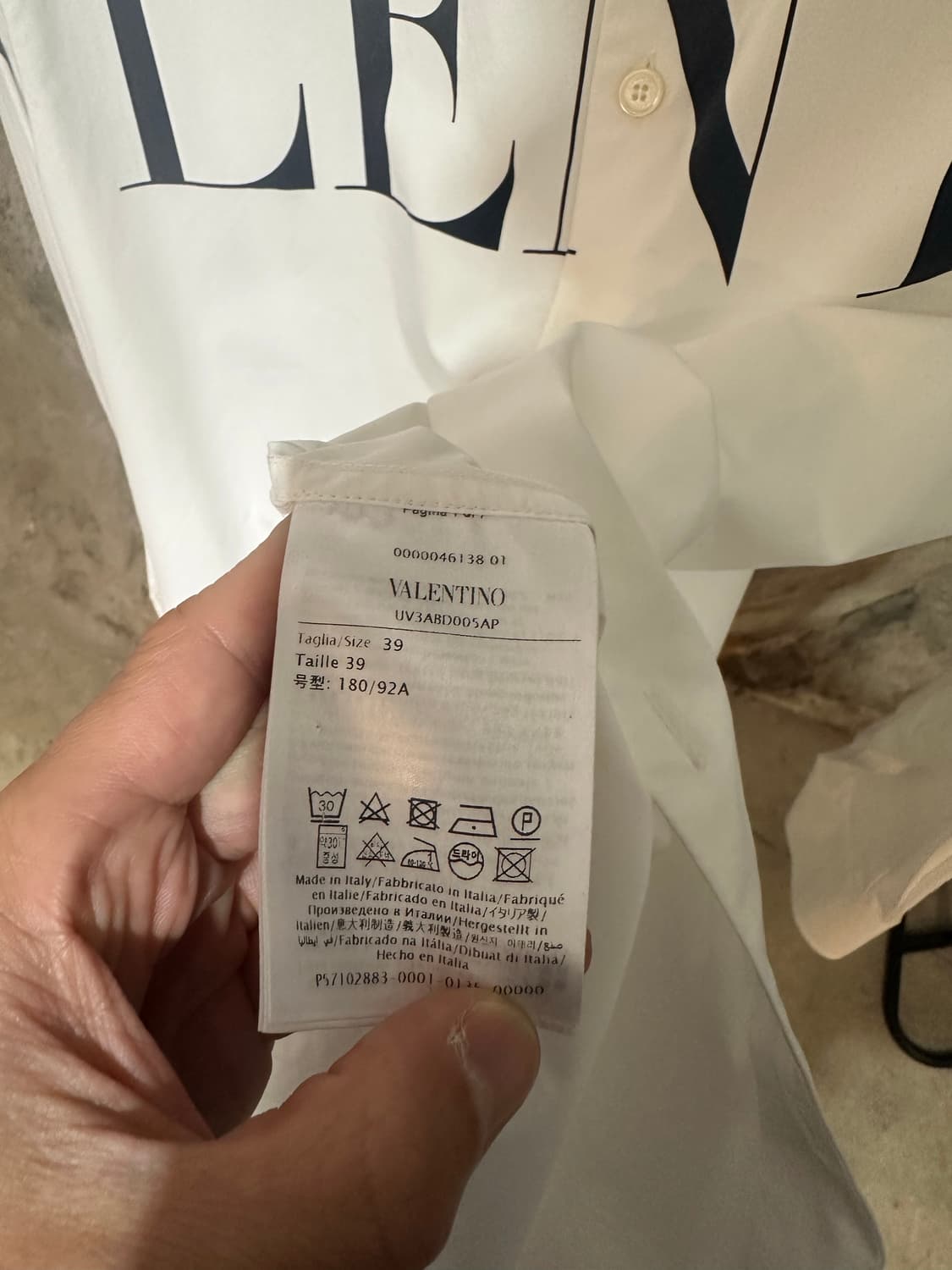 발렌티노 20FW 로고 프린트 셔츠 상품이미지3