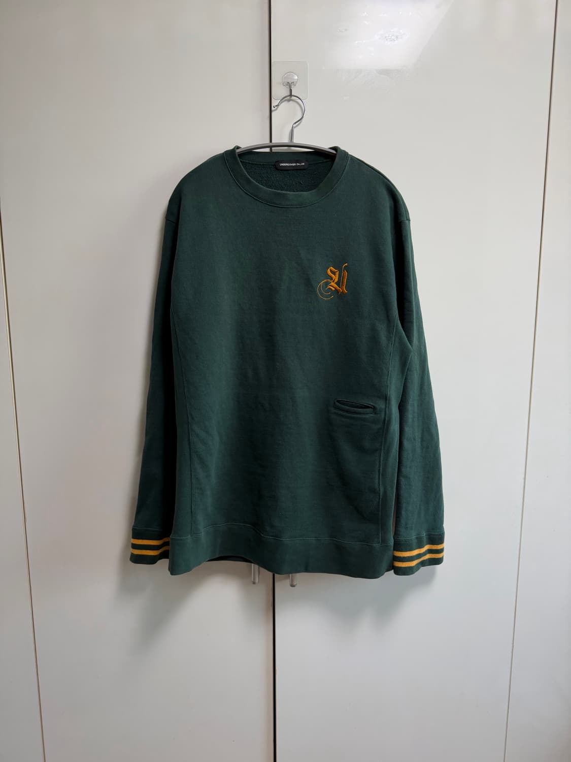 언더커버 다크그린 맨투맨 4 상품이미지1