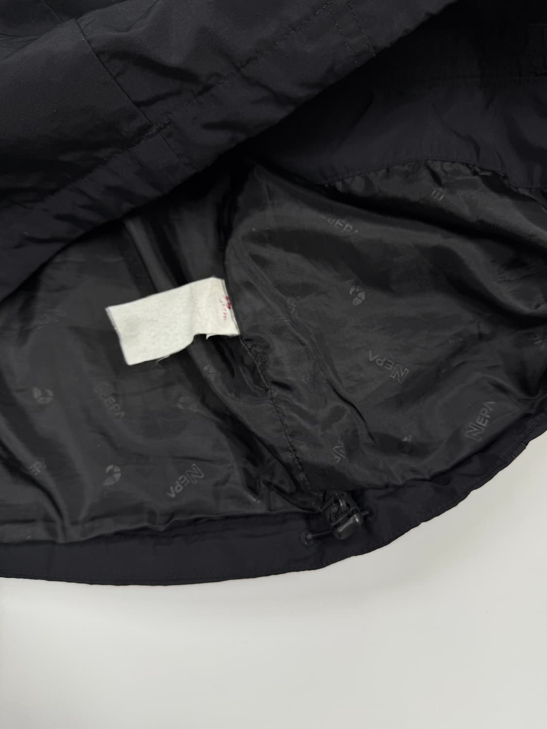 네파 블랙 바람막이 상품이미지5