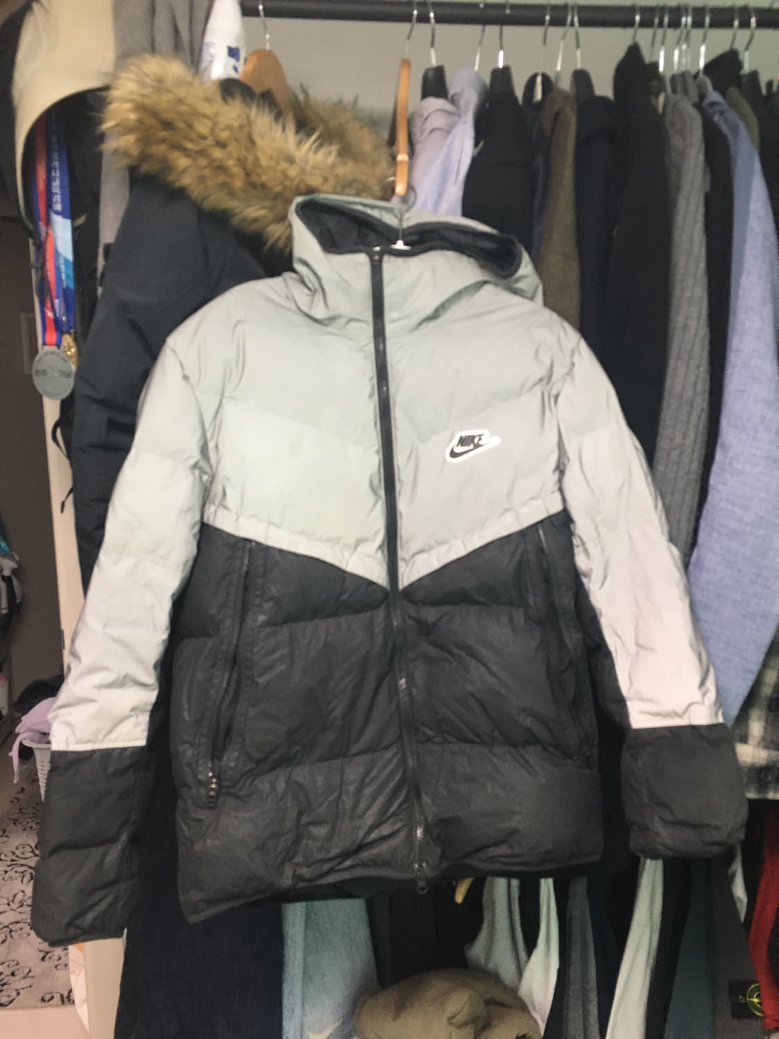 나이키 리플렉티브 윈드러너 패딩 회색/검정 L 상품이미지1