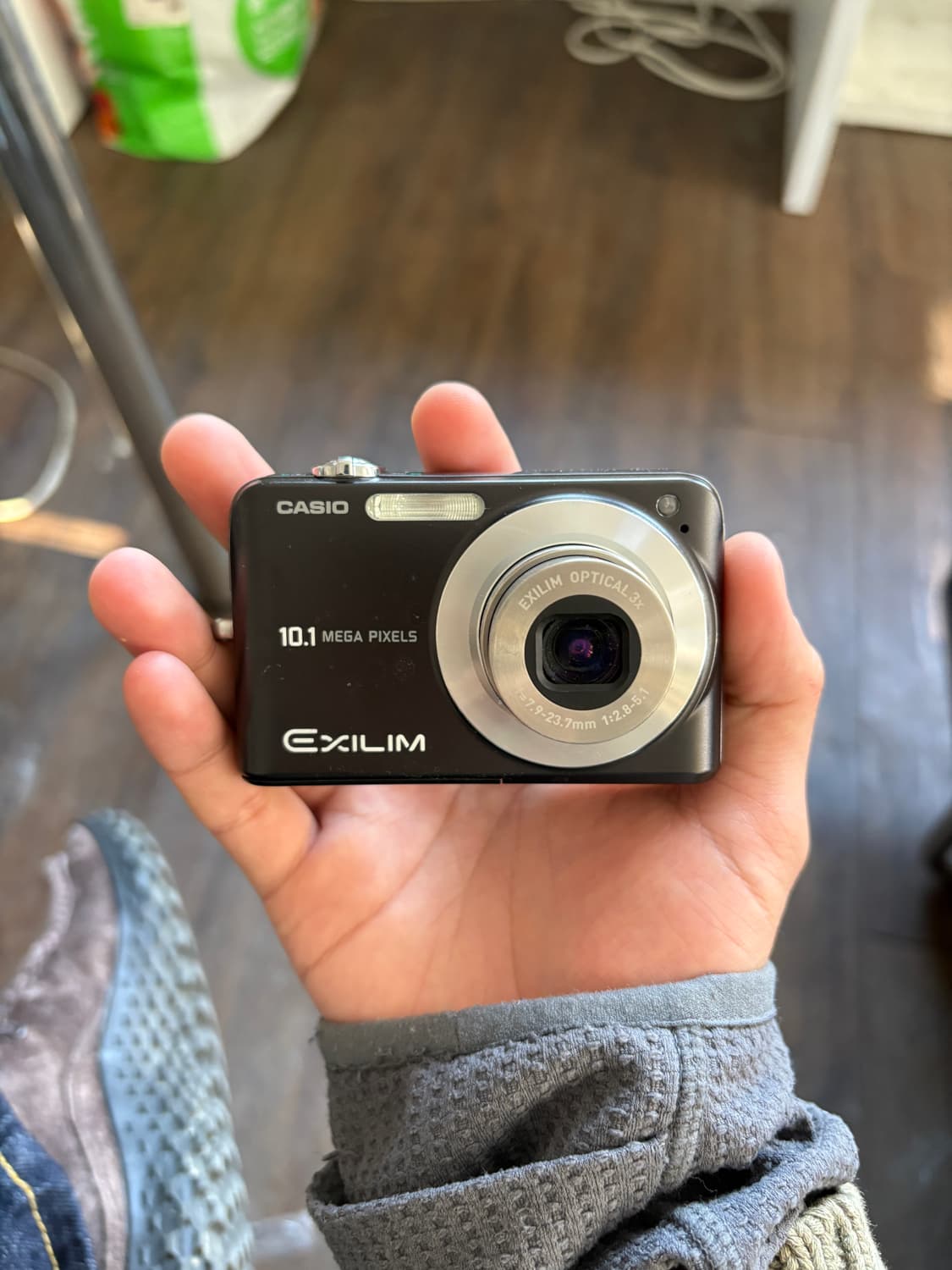 카시오 엑실림 ex z1050 디지털카메라 상품이미지2