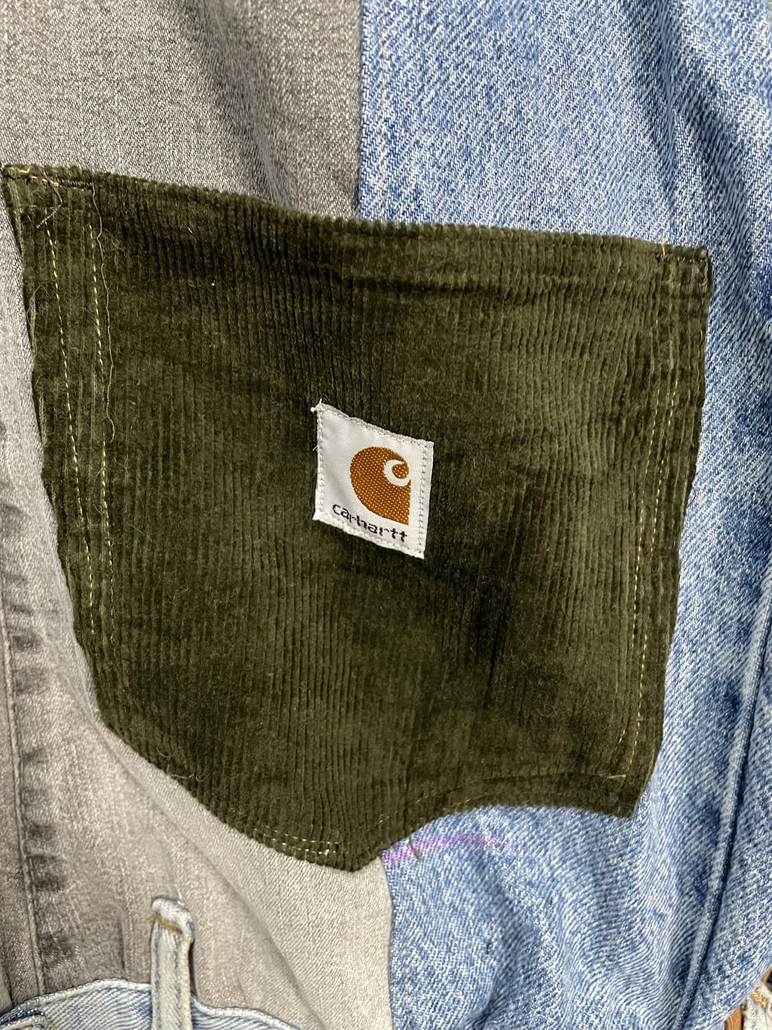 칼하트 커스텀 패치워크 데님 자켓 H1119 상품이미지4