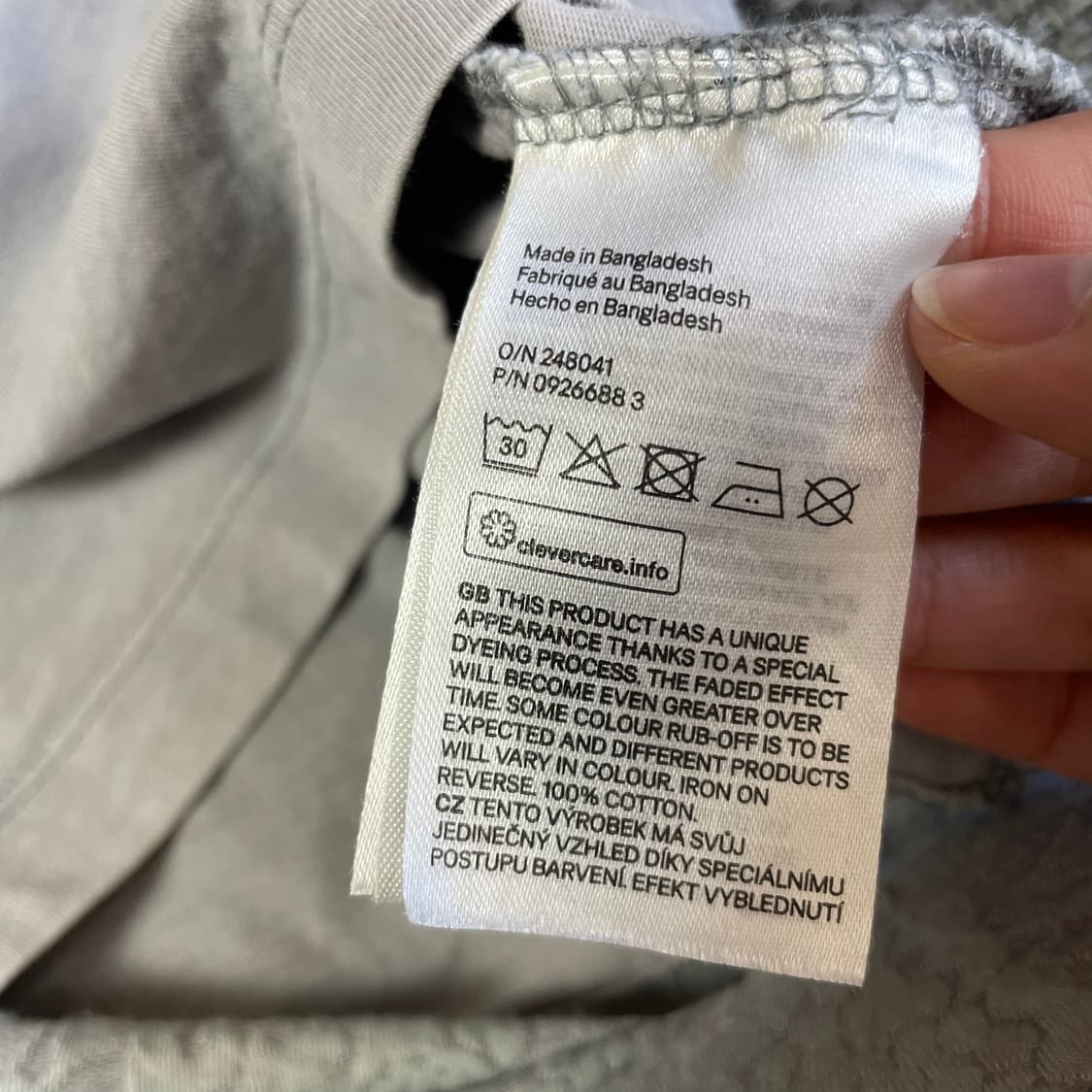 H&M 그레이 메탈리카 프린팅 반팔 티셔츠 M 상품이미지6