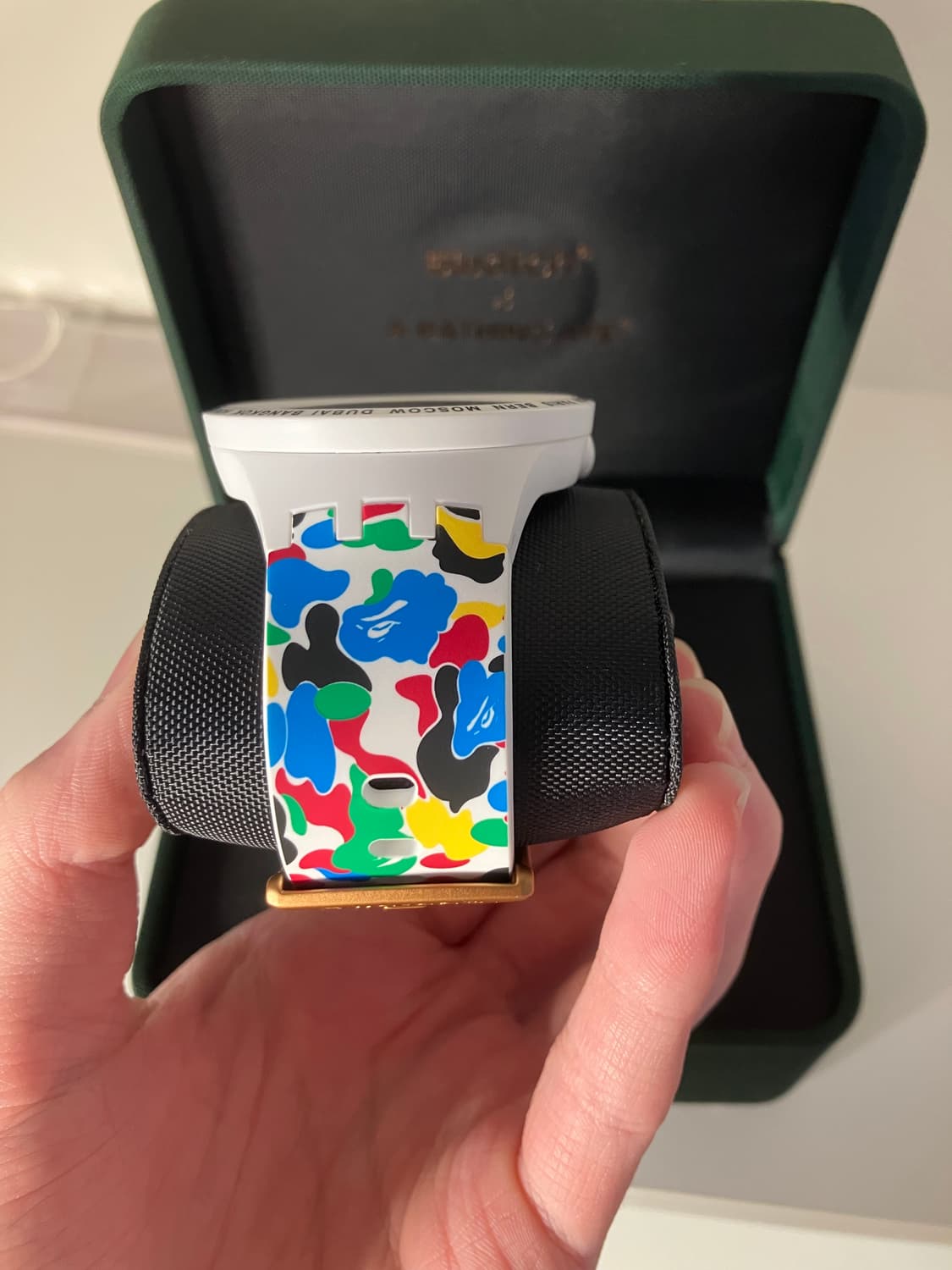 스와치 X 베이프 빅볼드 시계 상품이미지3