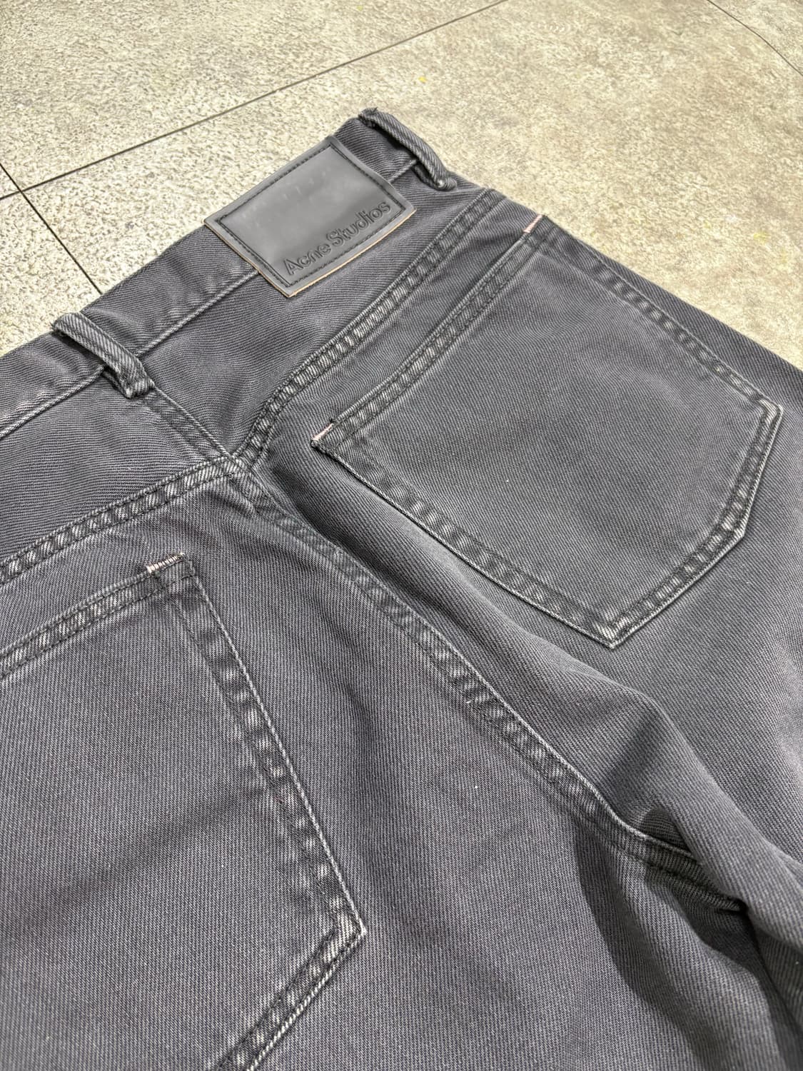 Acne studios jean coupe loose 2021 상품이미지8