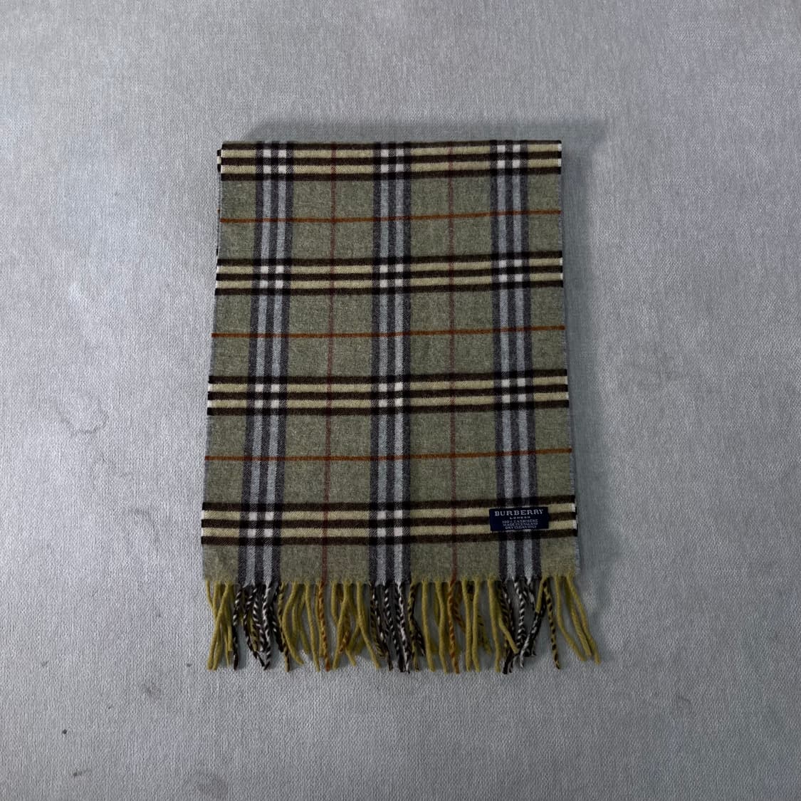 버버리 노바체크 캐시미어 그린 머플러 상품이미지2