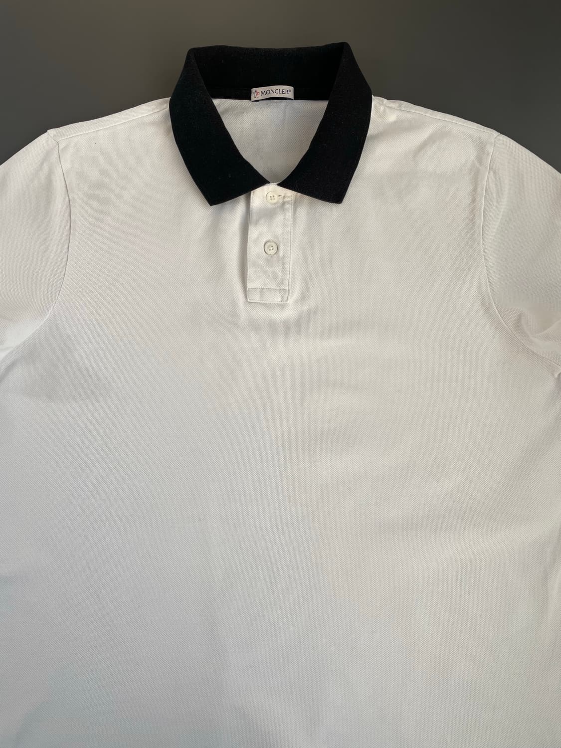 [L] 몽클레어 몽클레르 PK 카라 반팔 티셔츠 상품이미지3