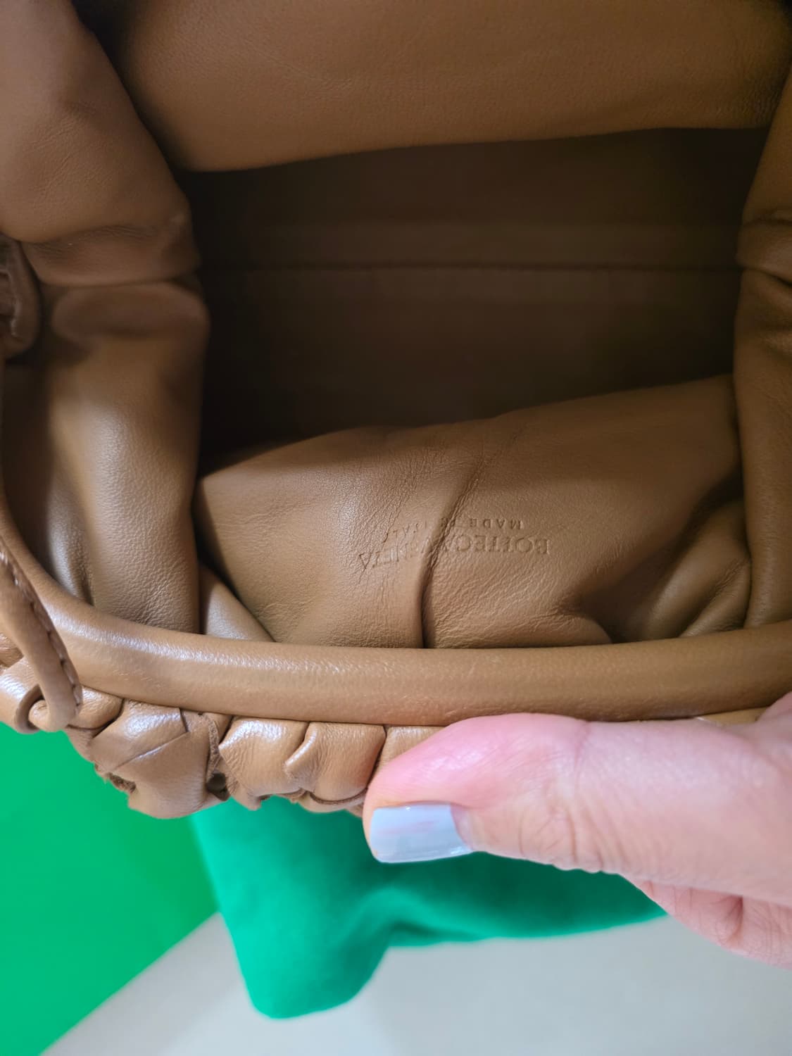 정품 보테가베네타 만두백 카멜 상품이미지9