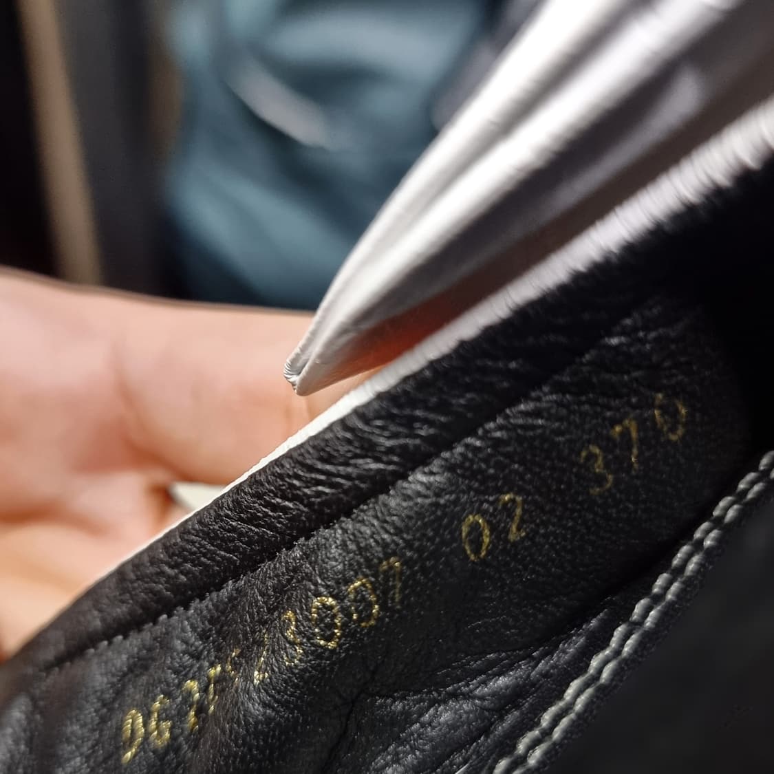 슈콤마보니 레더 리본 샌들 키튼힐 슈즈 (240/표기370) 상태최상 상품이미지4