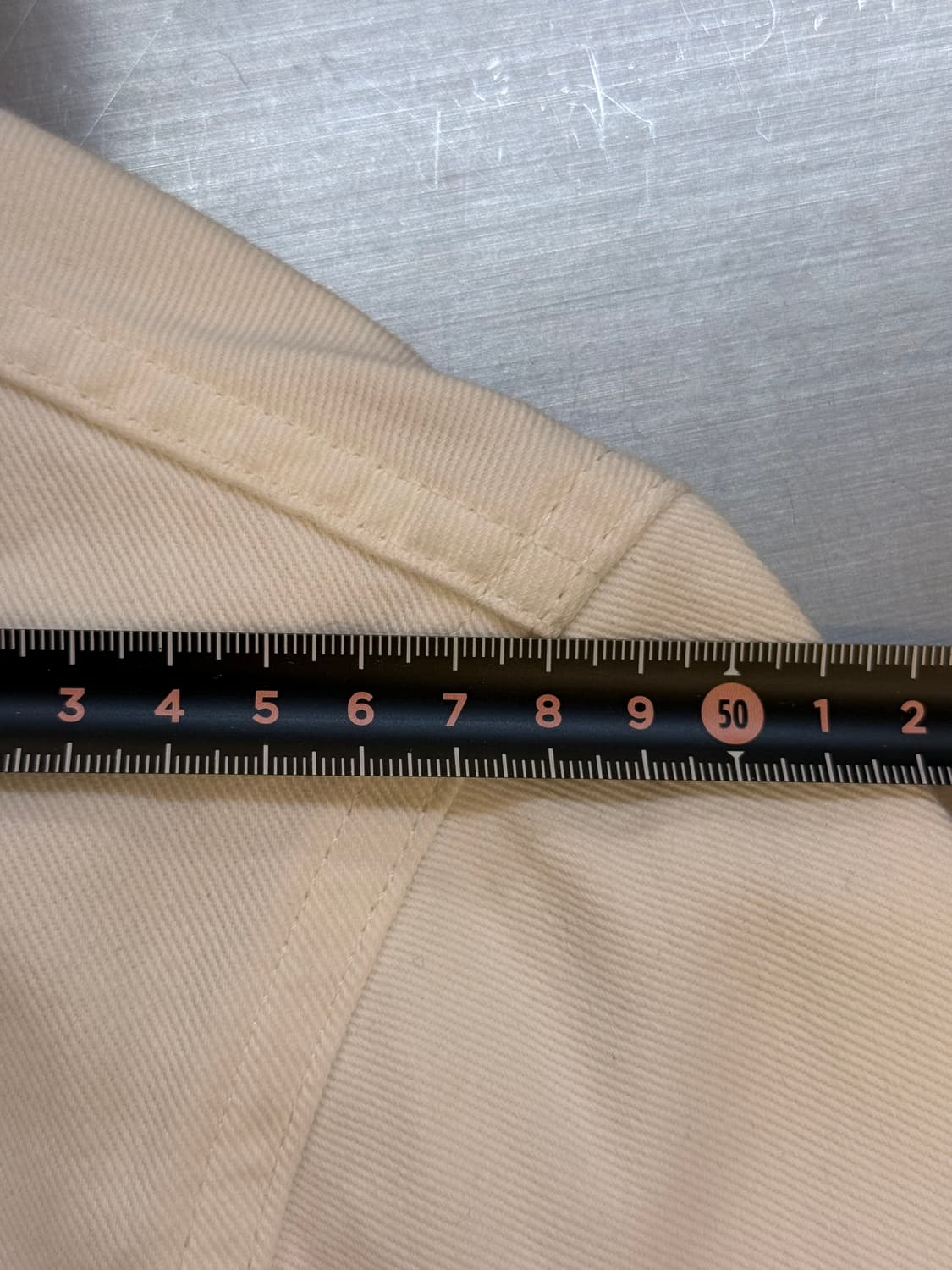 미우미우 크리스탈 버튼 데님 자켓 상품이미지8