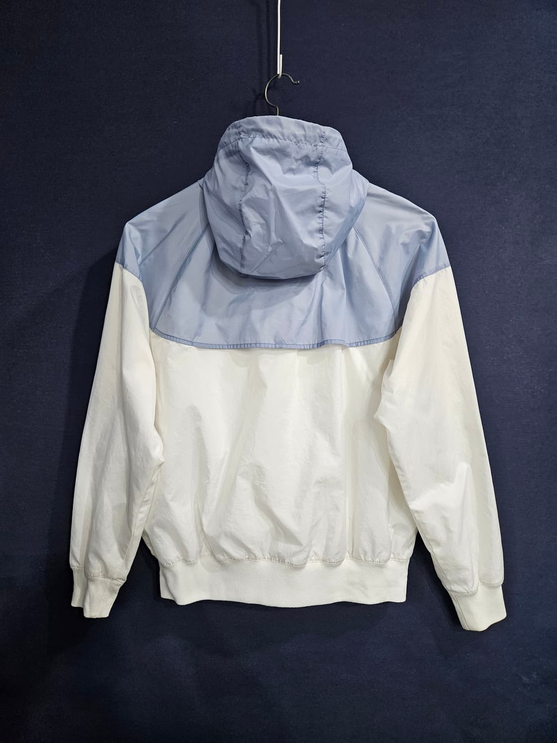 나이키 자수로고 투톤 남성 95 바람막이 후드집업  상품이미지2