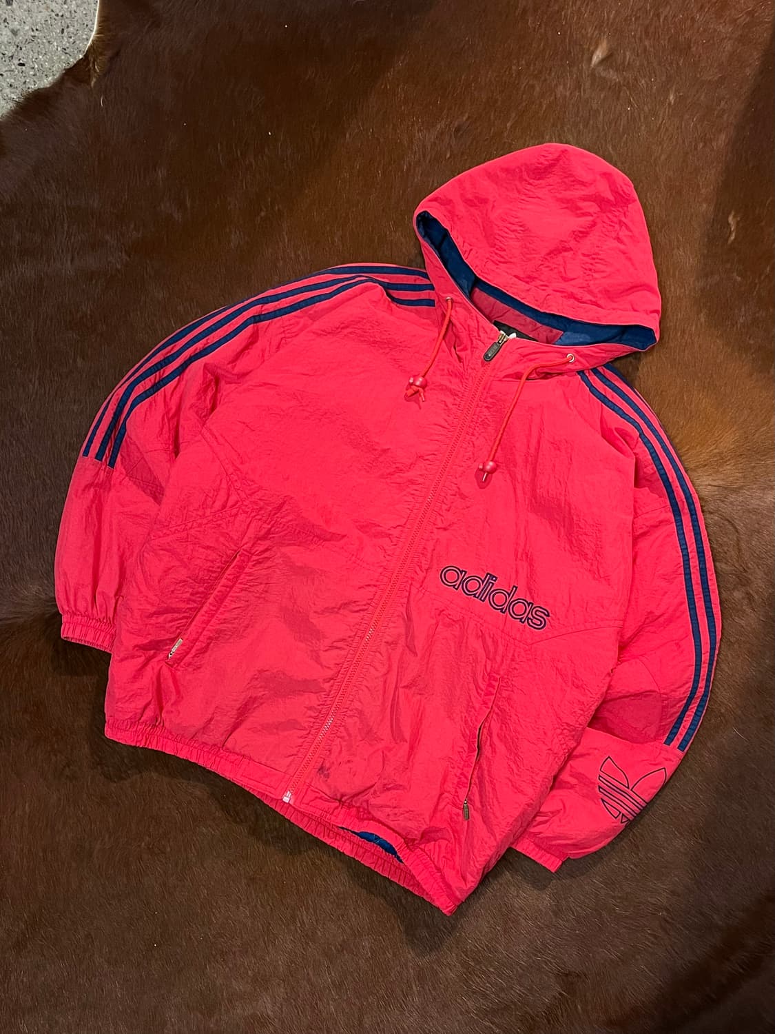 아디다스 올드스쿨 후드 봄버자켓 상품이미지3