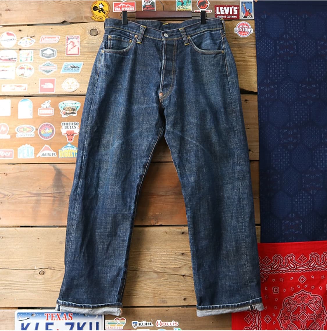 일본판 정품 EVISU 에비수 셀비지 데님 빅 레드텝
32-33 상품이미지2
