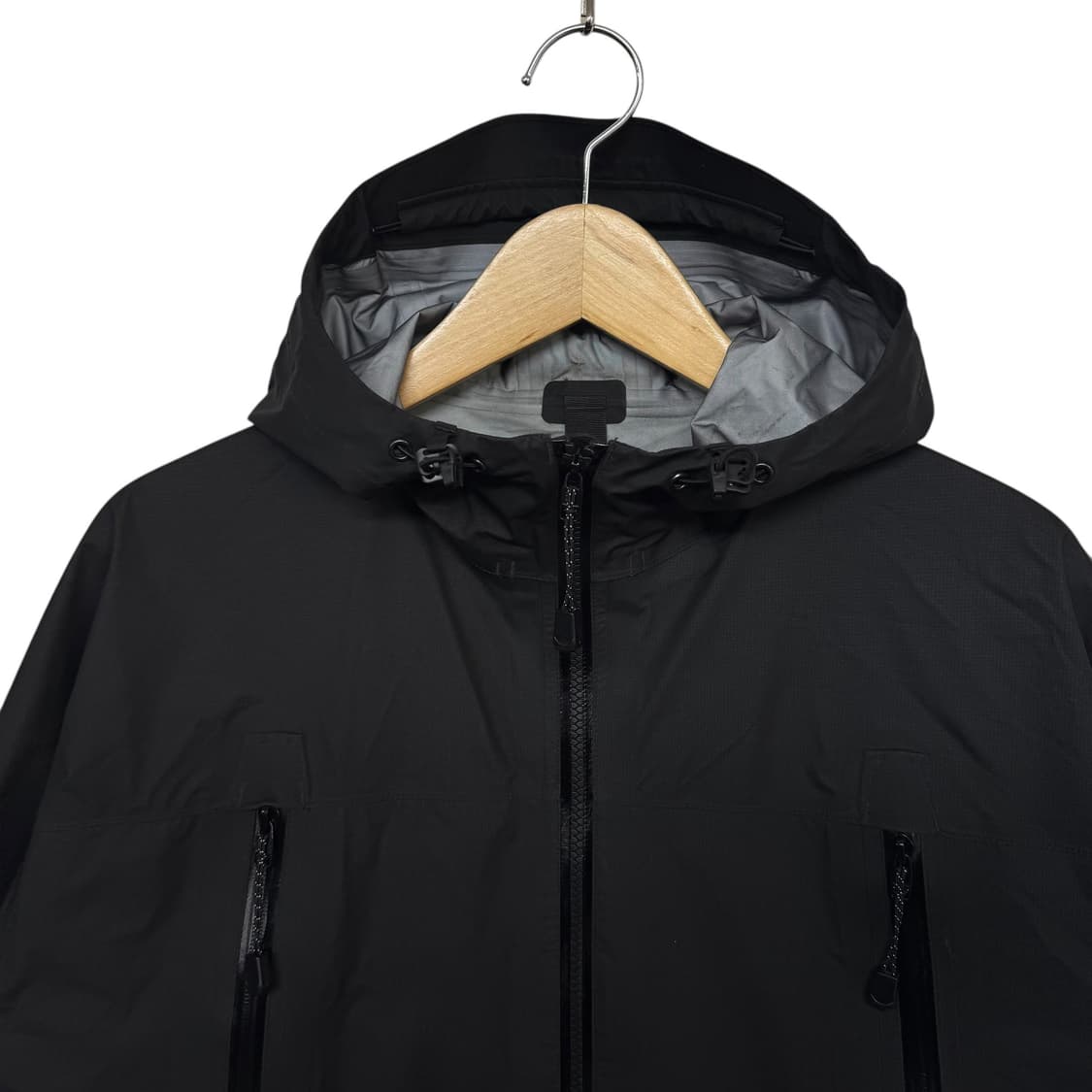 디스이즈네버댓  고어텍스 3L 라이트웨이트 바람막이자켓 상품이미지2