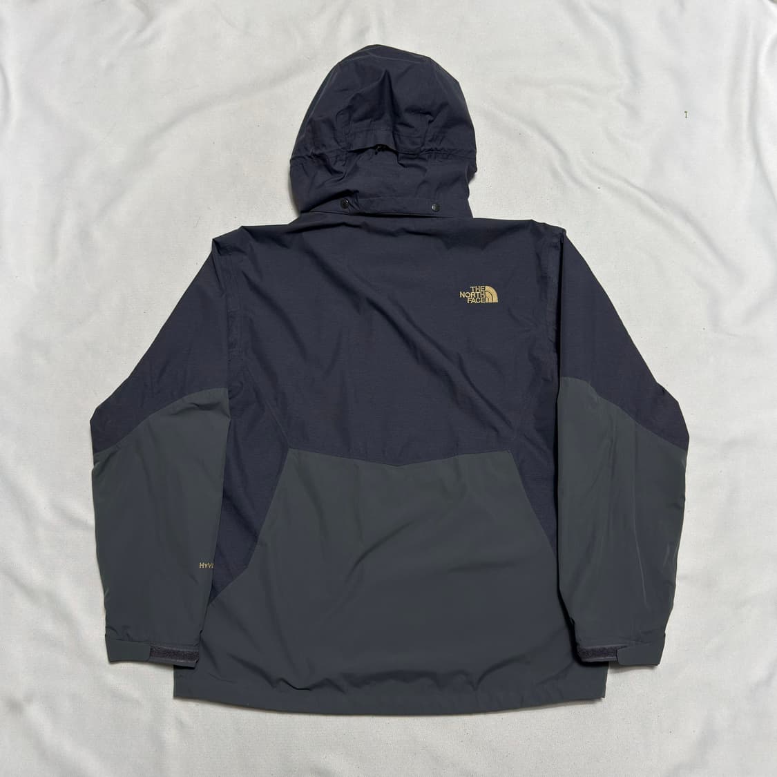 105 노스페이스 그레이 바람막이 상품이미지3