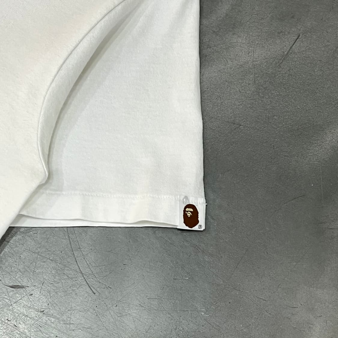  베이프 마일로 온 사루 반팔티 y16018 상품이미지4