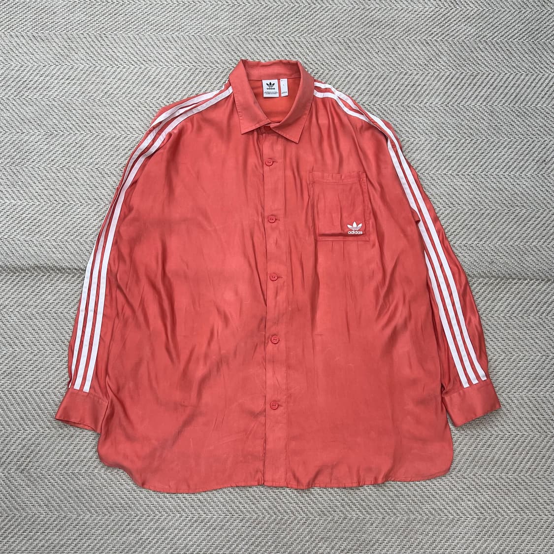 아디다스 새틴 버튼업 셔츠 r2677 상품이미지1