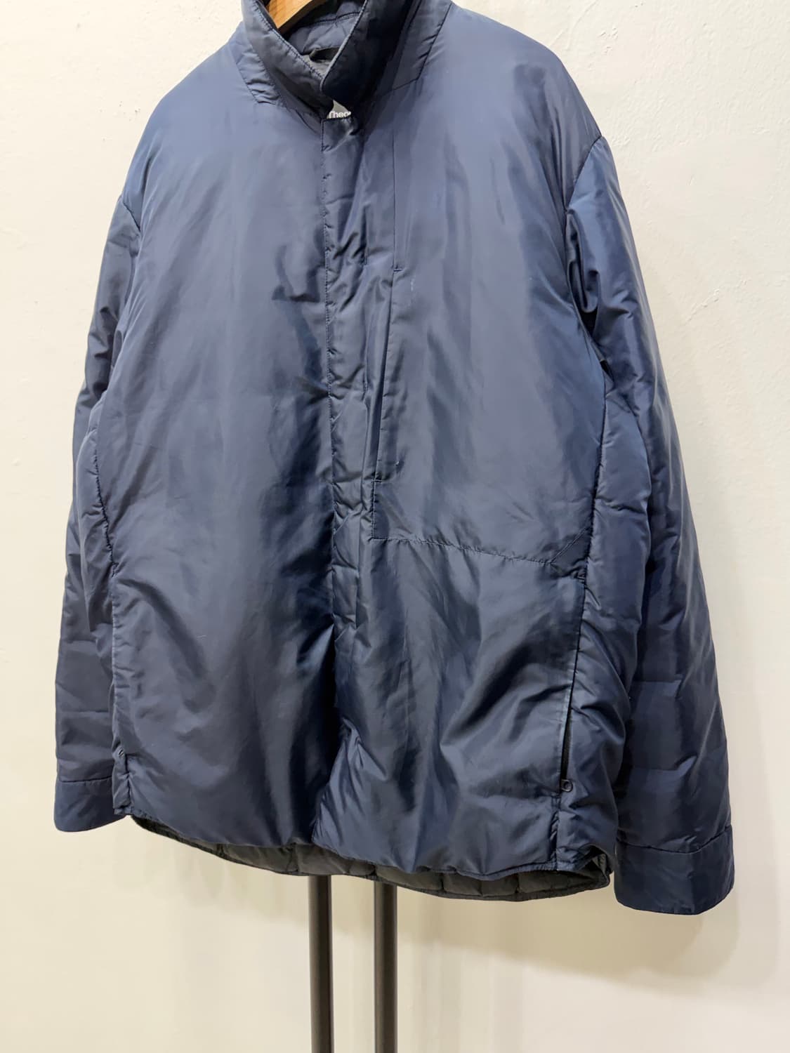 정품) 띠어리 남성 경량패딩 L 상품이미지3