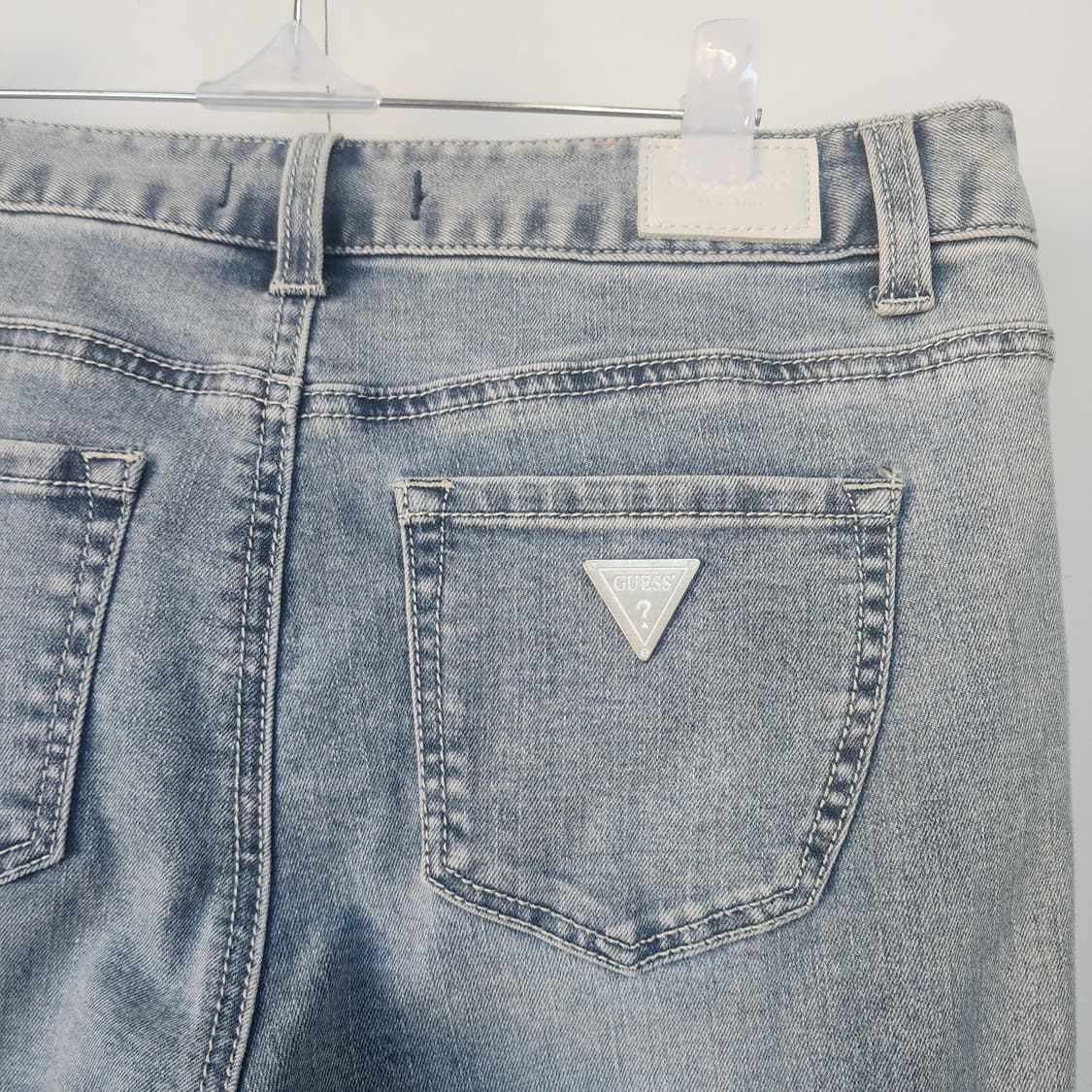 게스 연청 부츠컷 청바지 상품이미지4