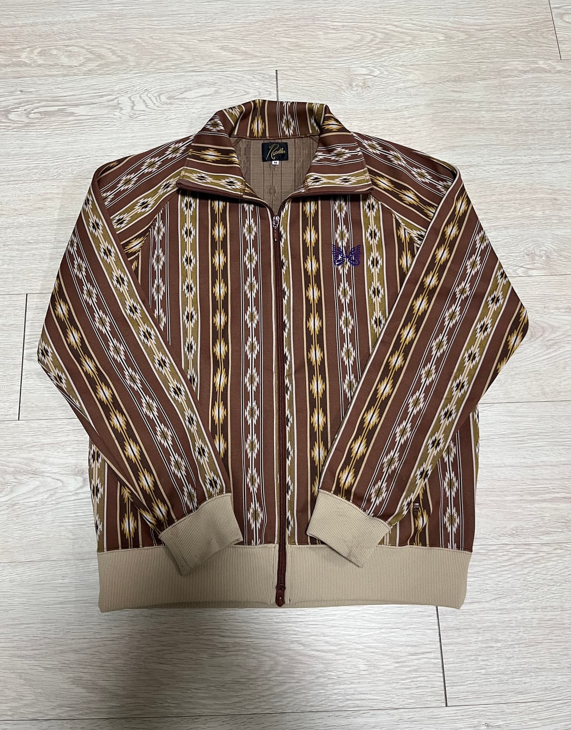 니들스 자카드 트랙 자켓 상품이미지3