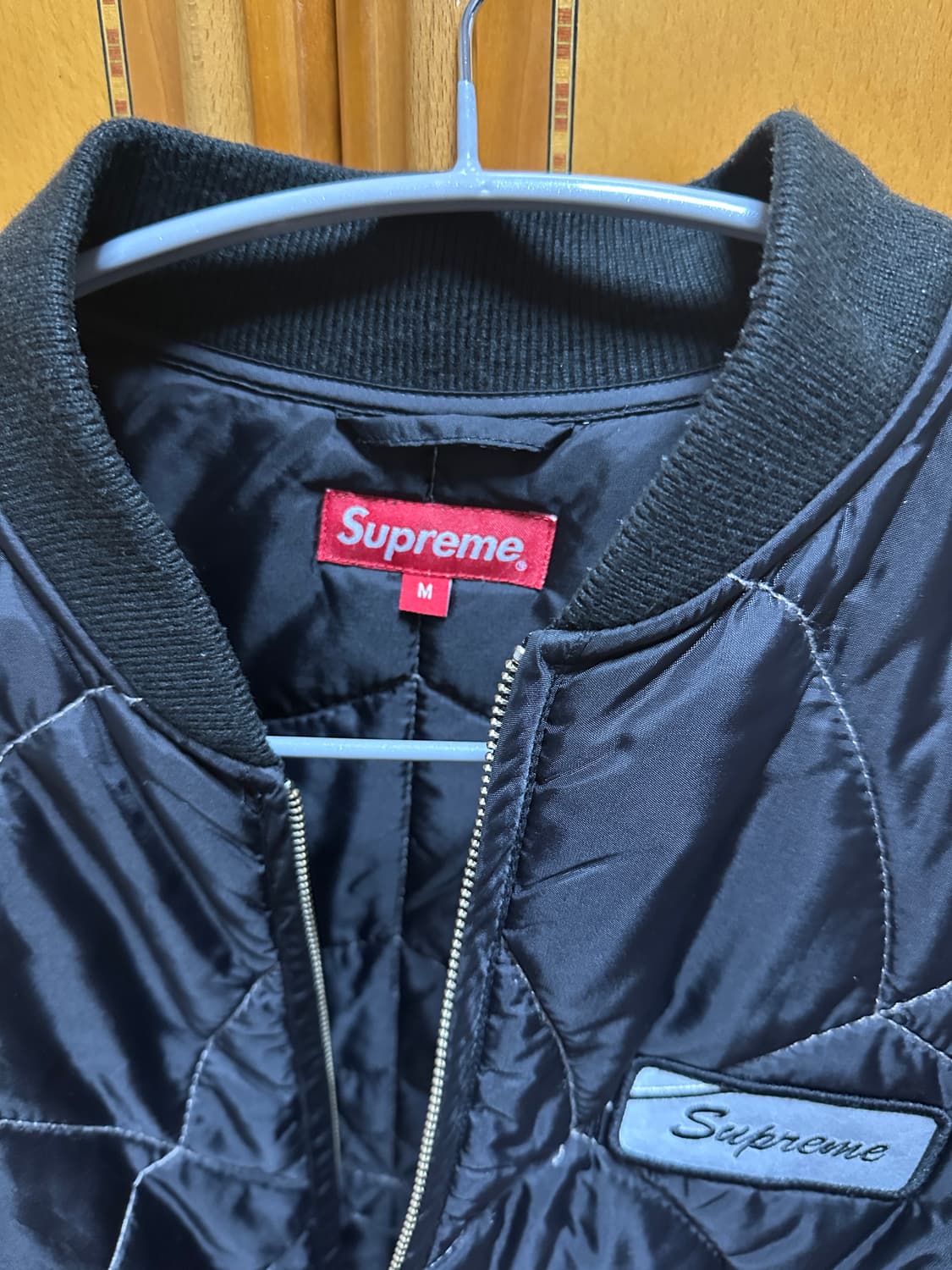 슈프림 퀼팅자켓 상품이미지2