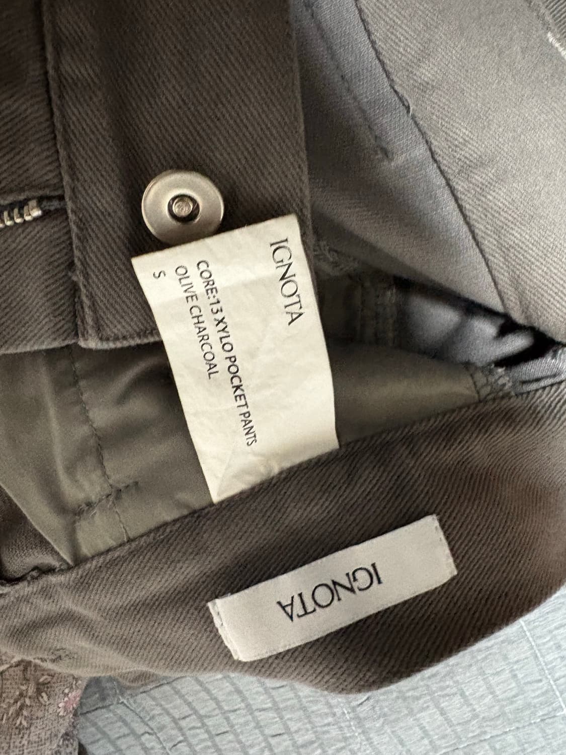 S) 이그노타 코어13 자일로 팬츠 올리브차콜 판매해요. 상품이미지8