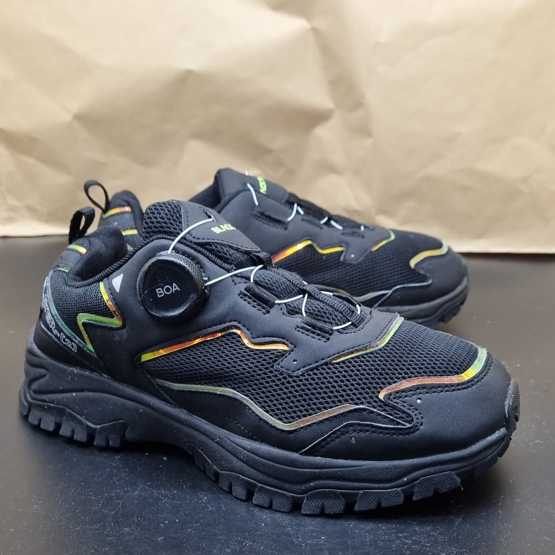 블랙야크 프리즌 운동화  실사이즈240 상품이미지1