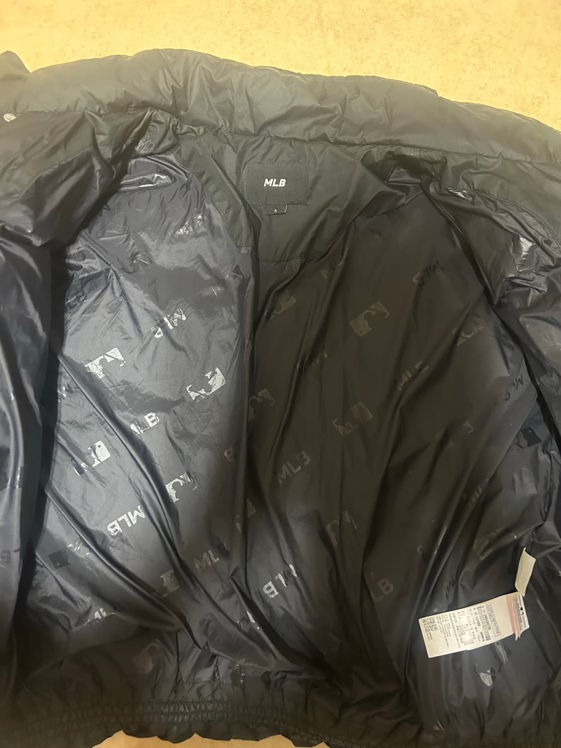 MLB 베이직 숏패딩 블랙 상품이미지4