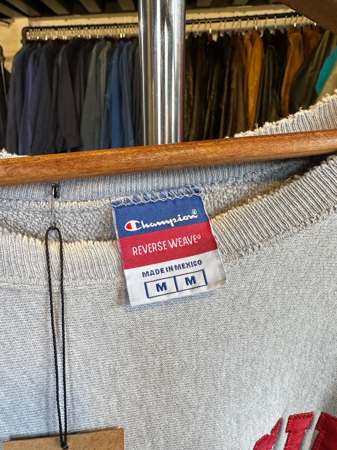 챔피온 리버스위브 위스콘신 데미지 스웻셔츠  상품이미지8