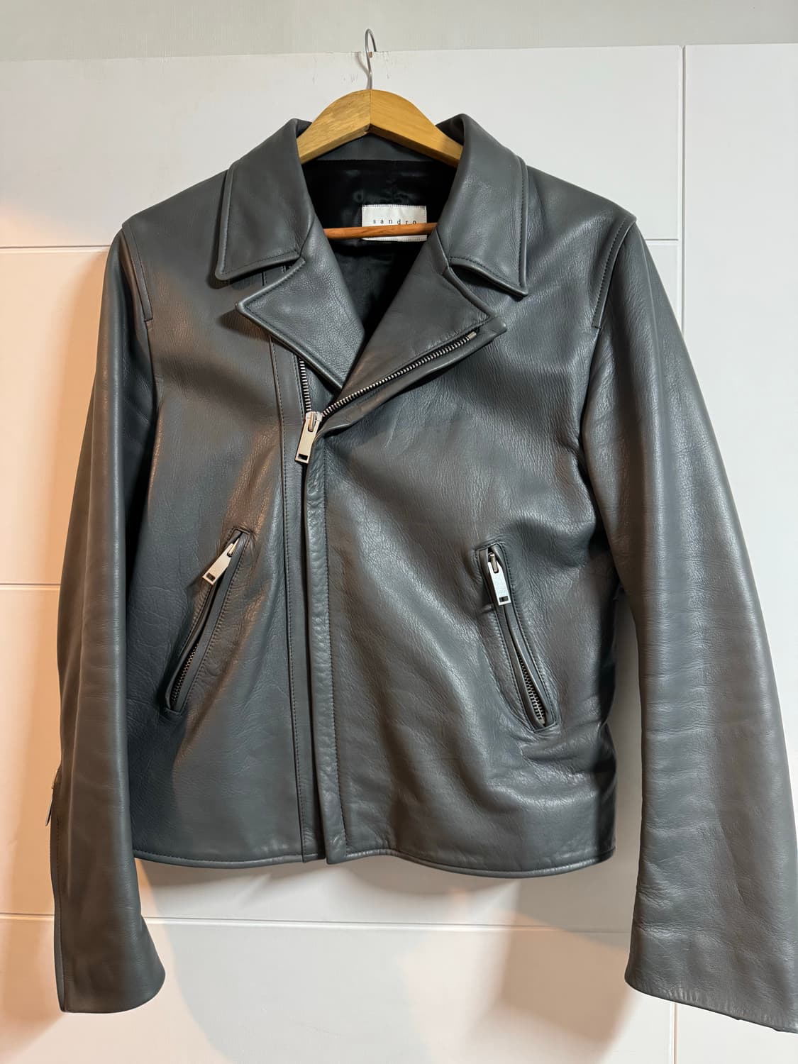 산드로 100% 카프스킨 라이더 자켓 상품이미지1