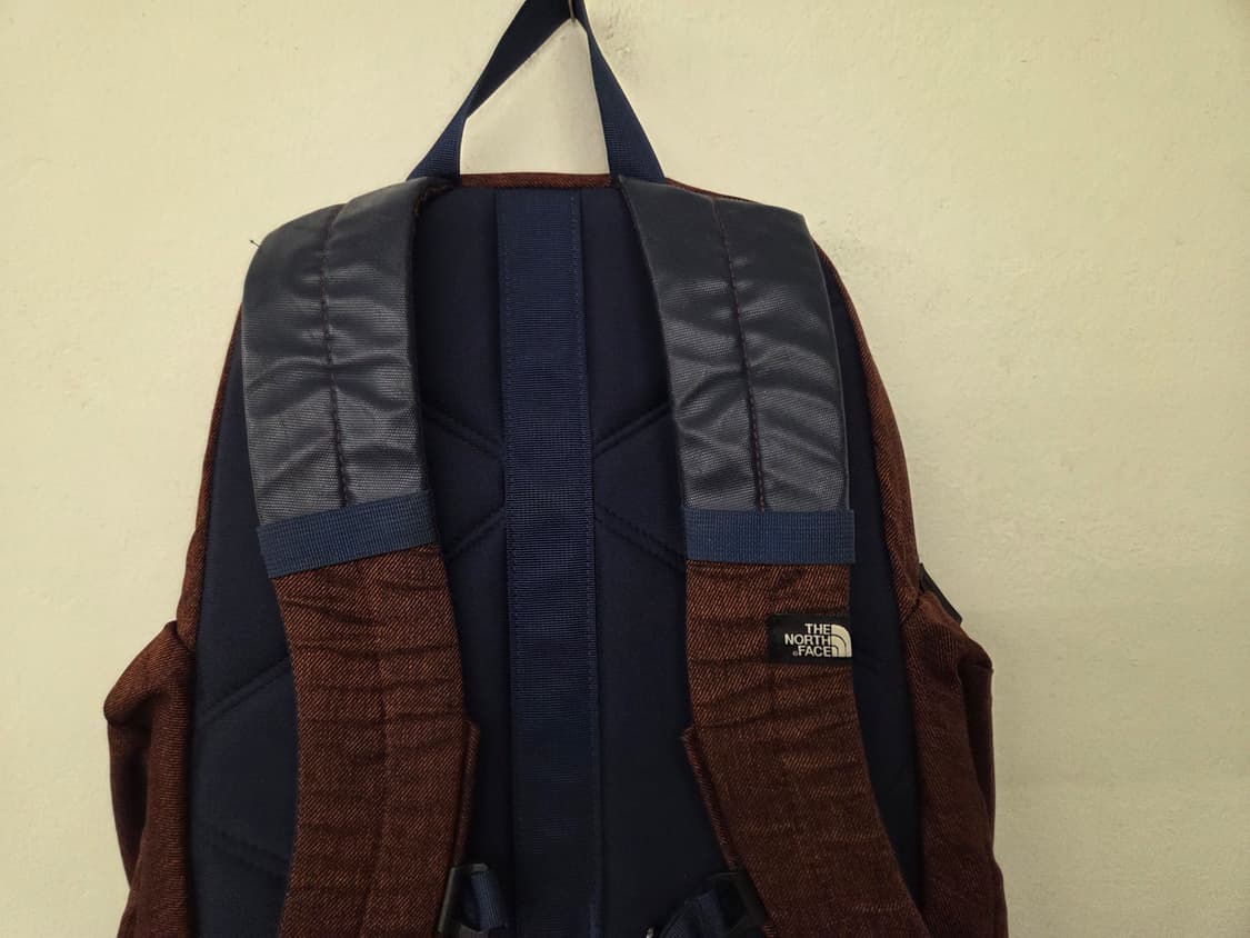 노스페이스 백팩 (브라운/네이비) 상품이미지4