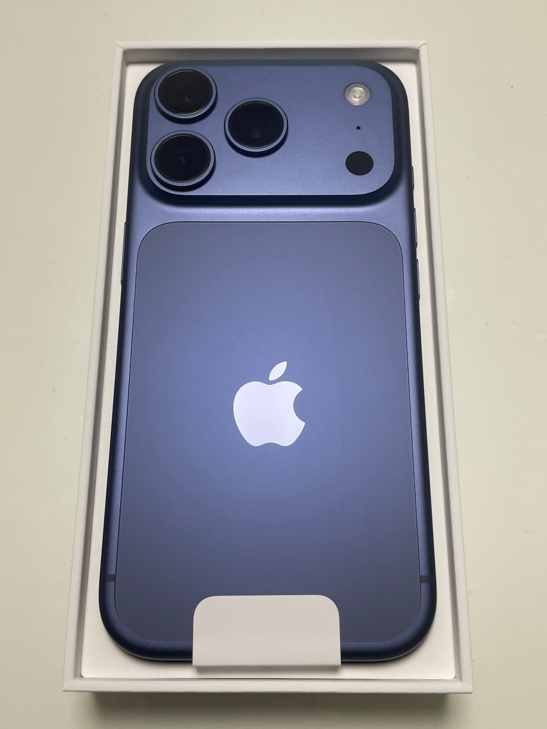 아이폰17 프로 딥블루 512GB 상품이미지1