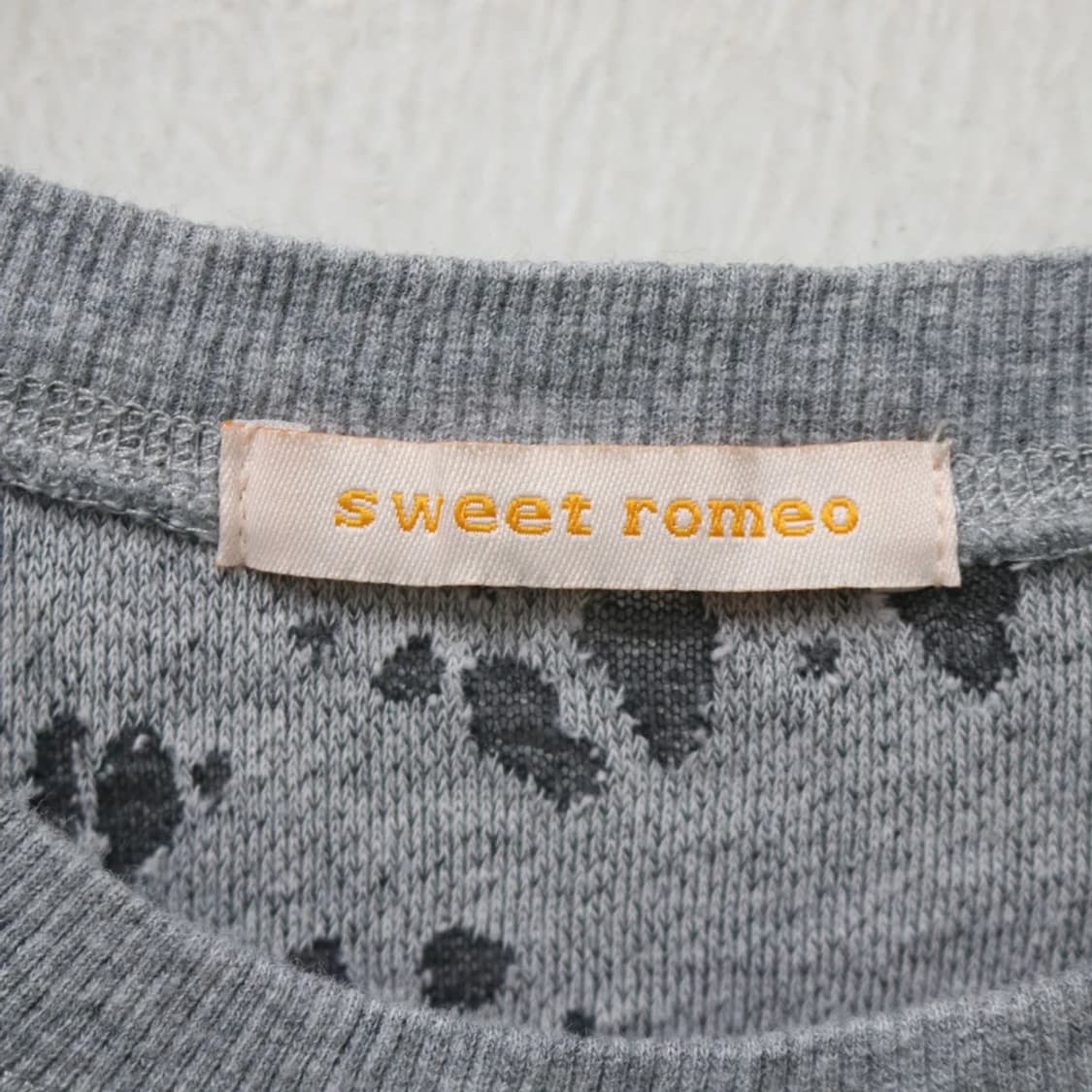 SWEET ROMEO 맨투맨 66774 상품이미지9