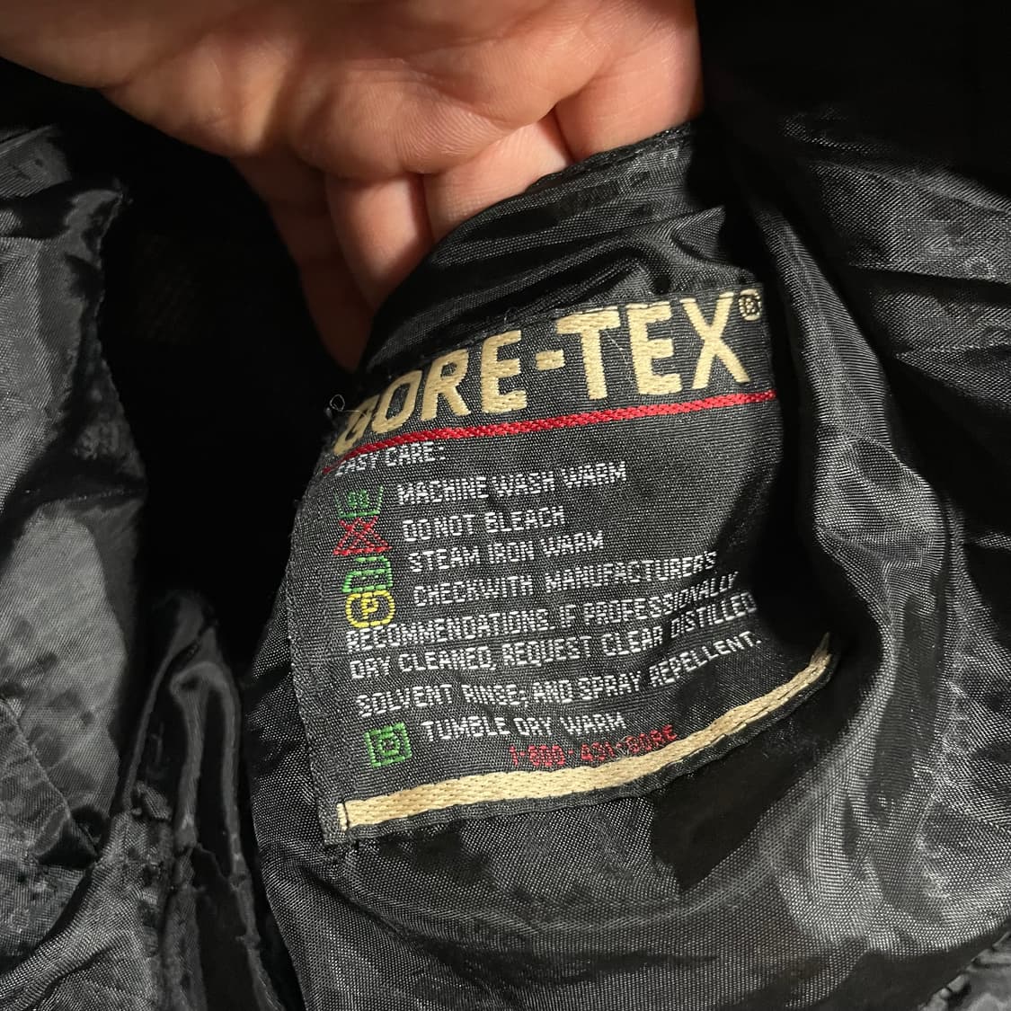 노스페이스 블랙 서밋시리즈 고어텍스 바람막이 L 상품이미지5