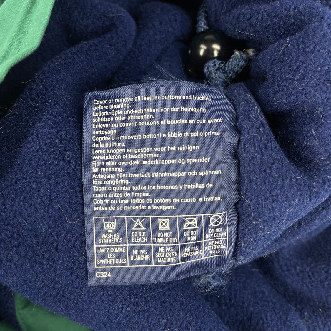 버버리 로고 하이넥 자켓 상품이미지9