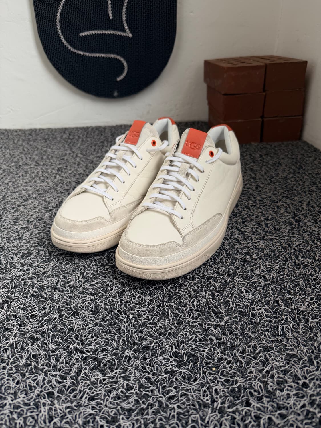 UGG 스니커즈 275mm 상품이미지1