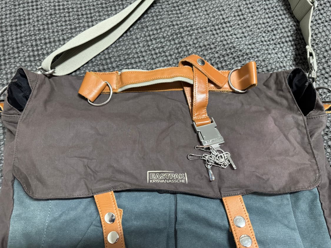 크리스 반 아쉐 X 이스트팩 아카이브 크로스/메신저백 상품이미지3