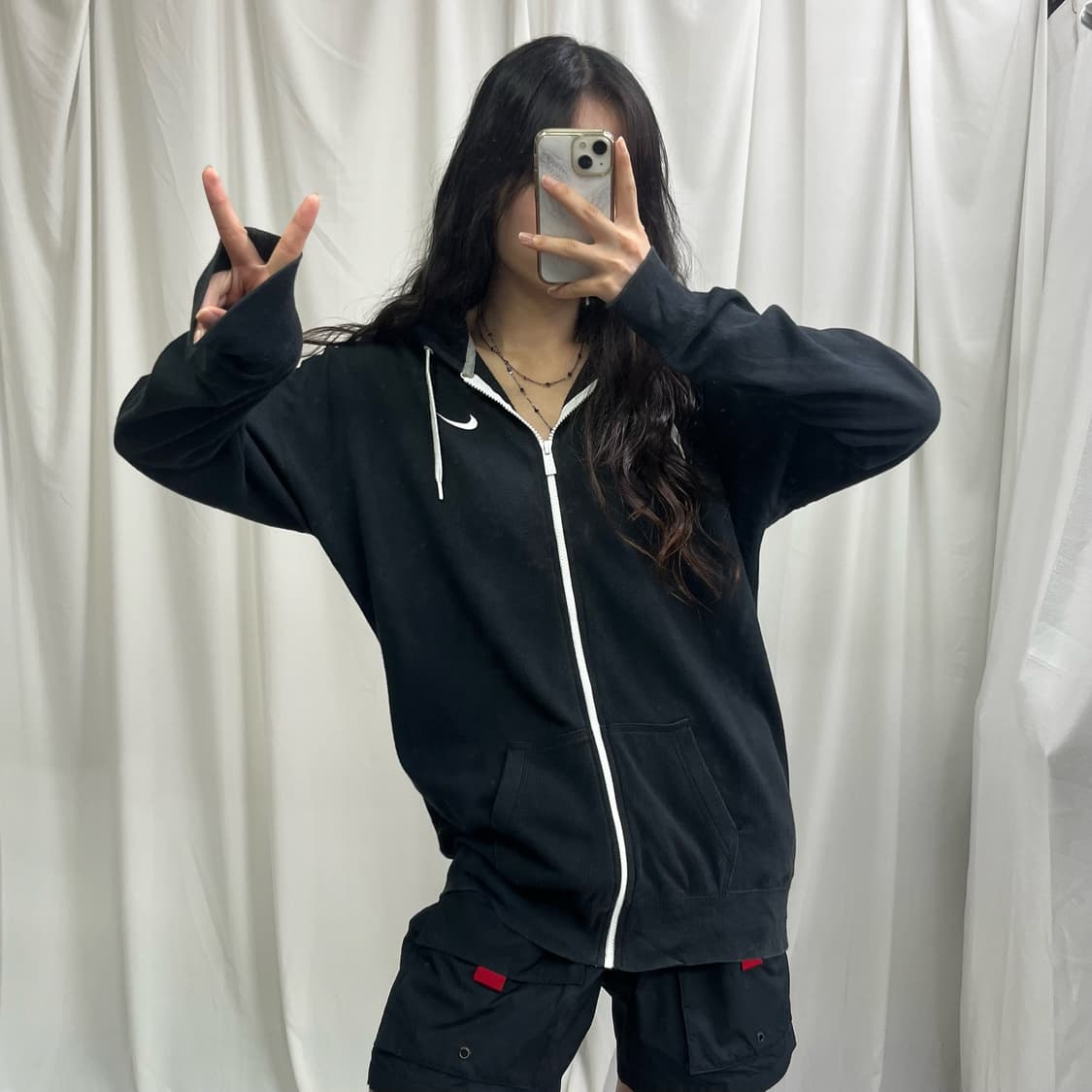 Nike black hood zip-up 상품이미지1