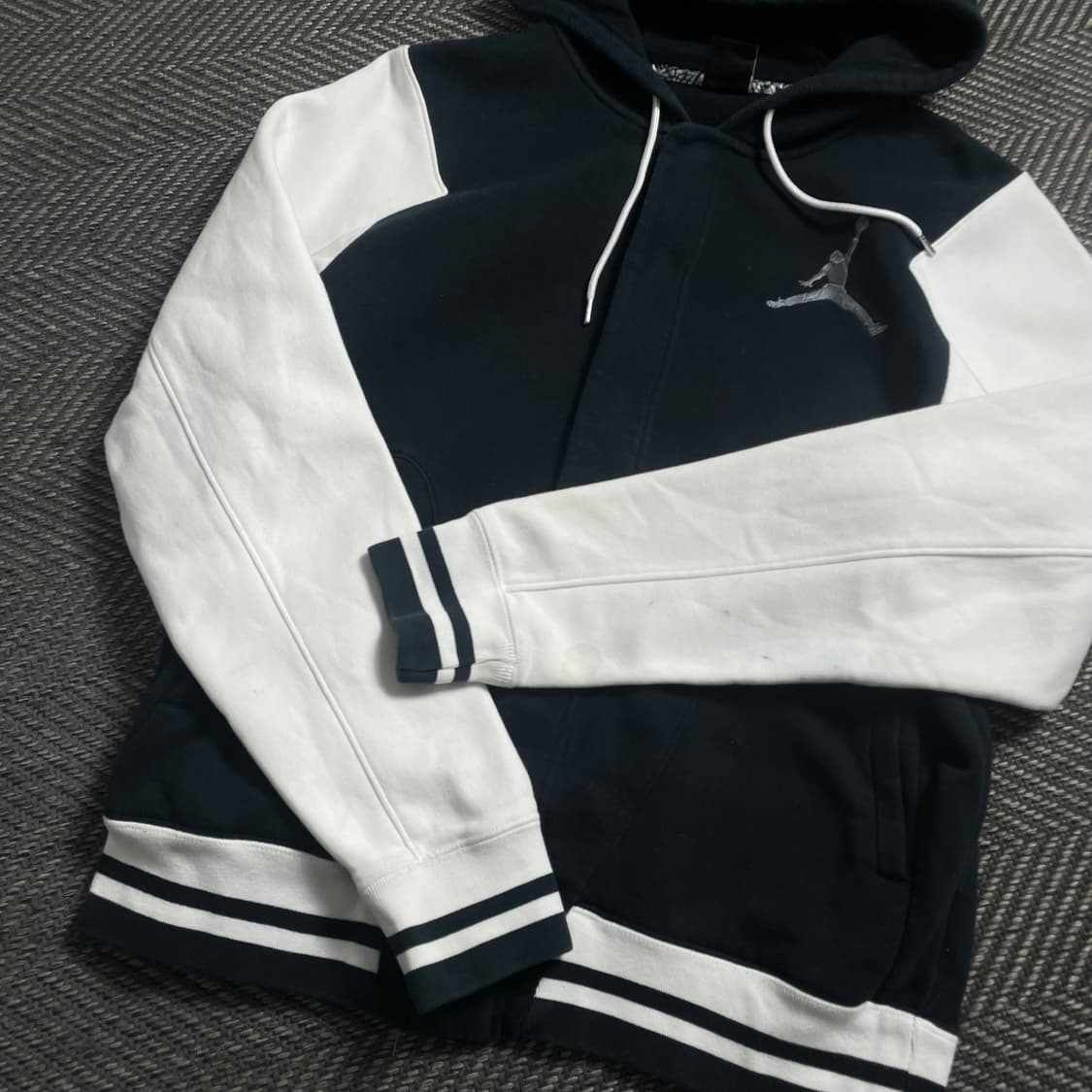 나이키 에어조던 자수로고 스웻 바시티 후드 자켓o 4690 상품이미지5