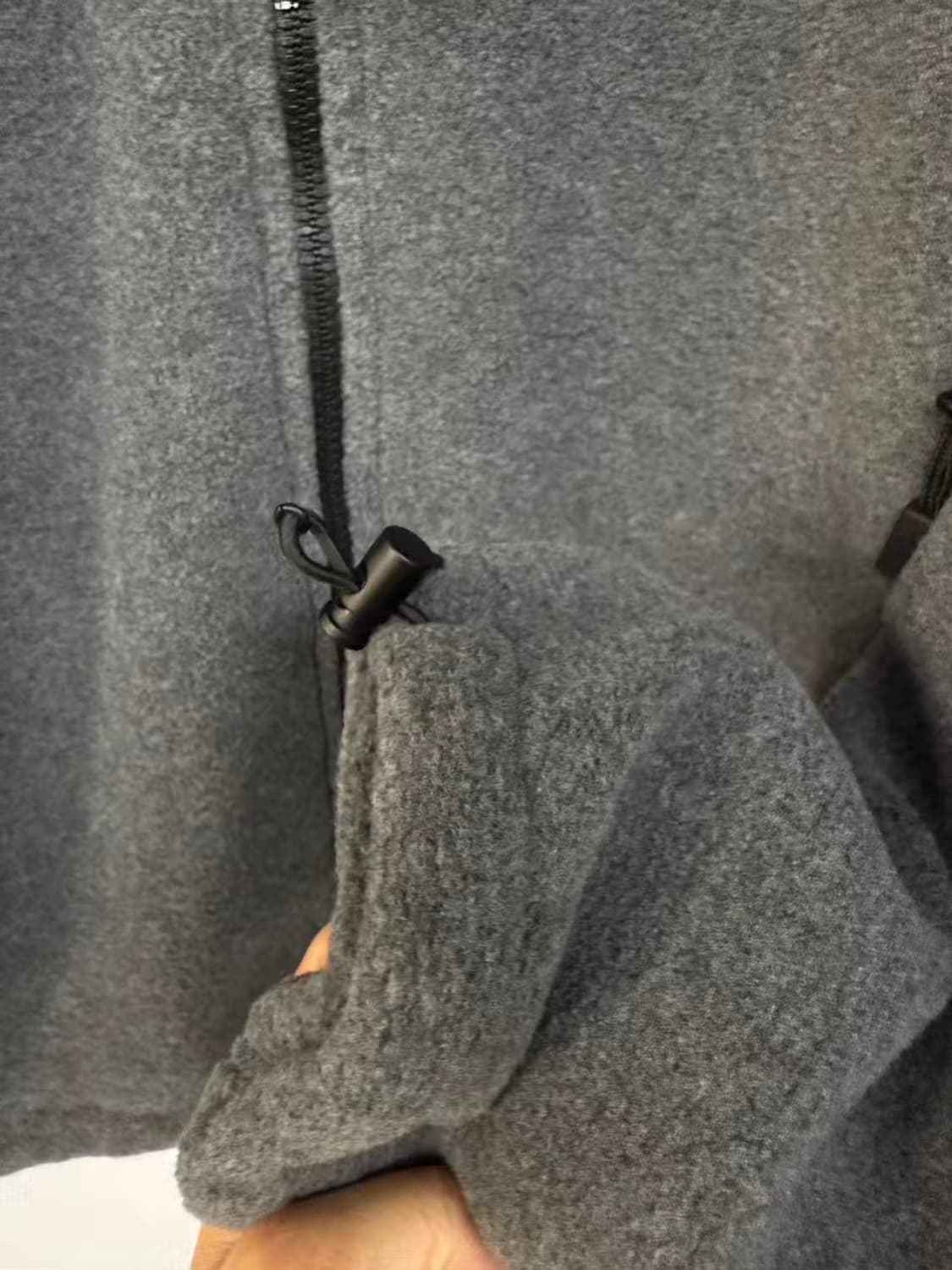 미우미우 후리스 집업 자켓 상품이미지4