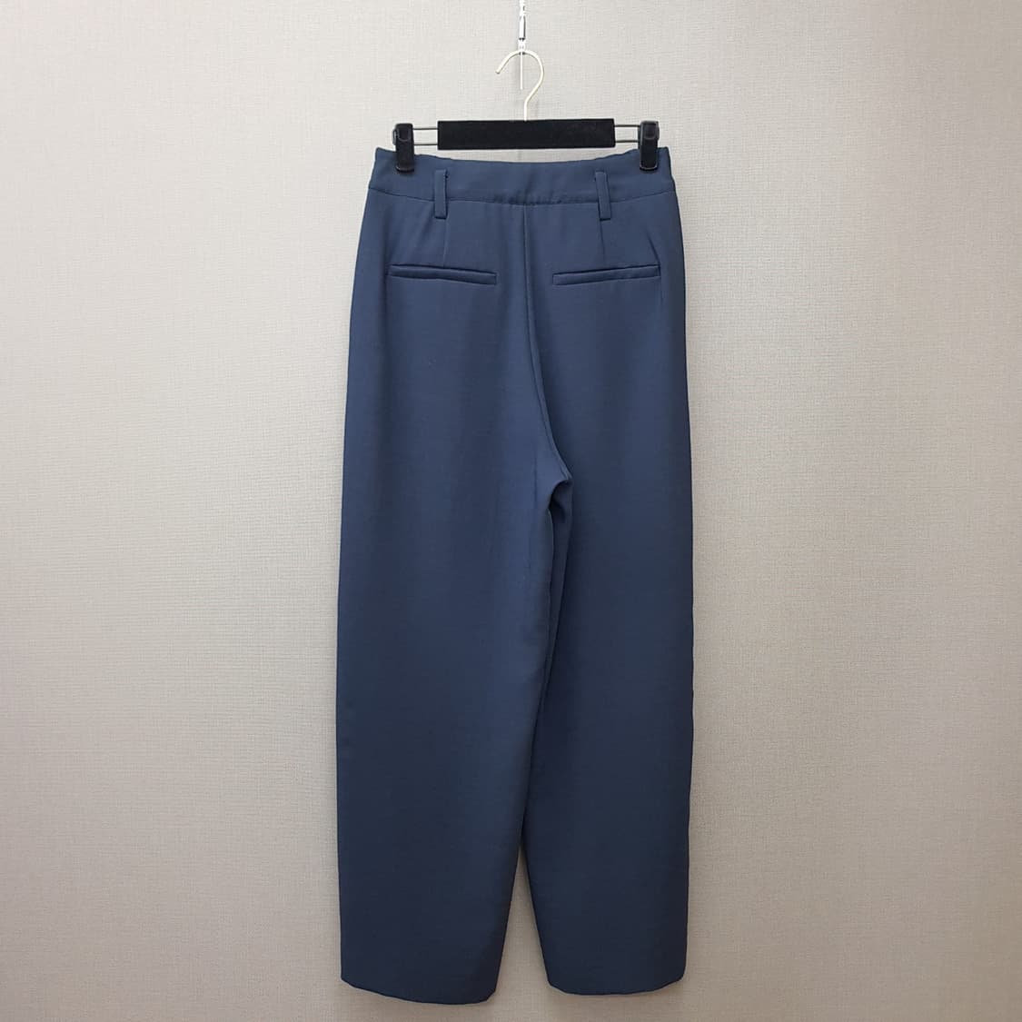 아떼바네사브루노 2022 와이드 팬츠 36사이즈 상품이미지4