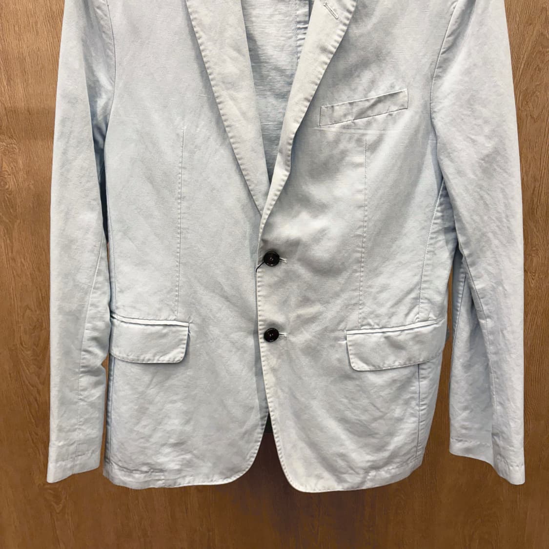 버버리 런던 싱글 자켓 무지 디테일 레귤러핏 라이트 블루 상품이미지5