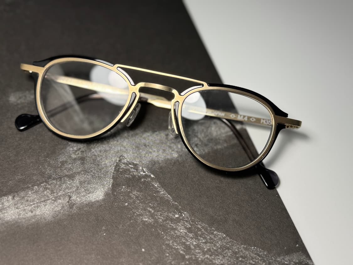 안네발렌틴 미니멀리스트 투브릿지 티타늄 안경 0188 상품이미지2