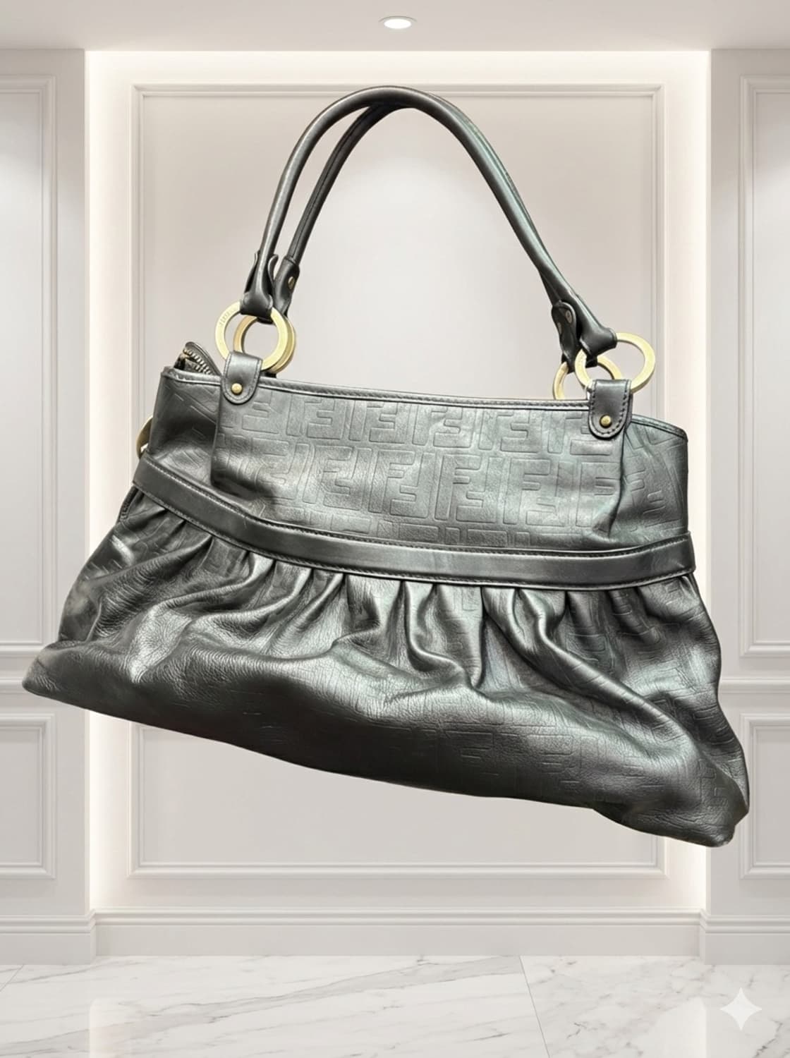 펜디 미아 쥬카 엠보싱 숄더백 상품이미지1