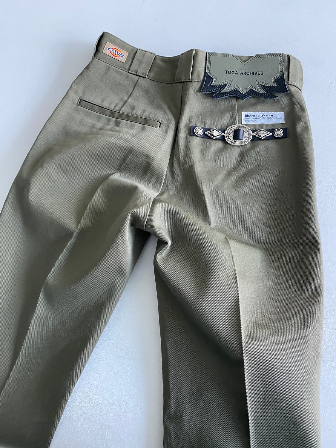 [S] 토가 디키즈 플레어팬츠 카키 상품이미지1